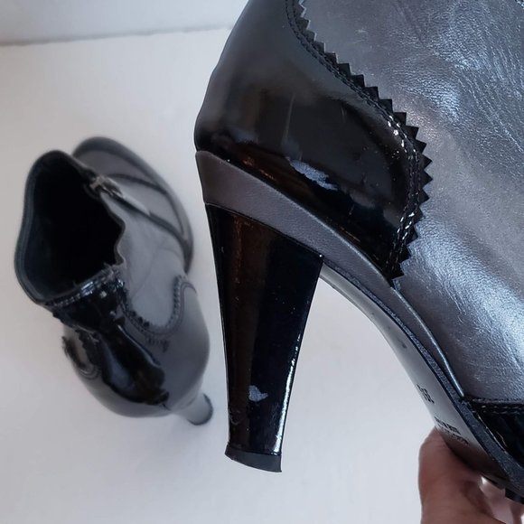 TARYN ROSE Leather Wingtip Booties Heels - Picture 9 of 16